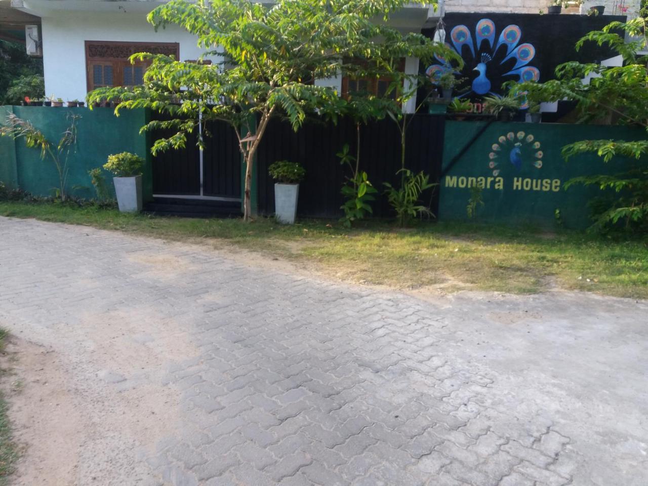 Monara Backpacker Inn Unawatuna Exterior foto